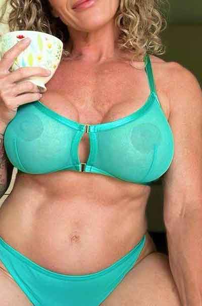 Sabrina, 38 Jahre, Lokaler Sex in Charlottenburg