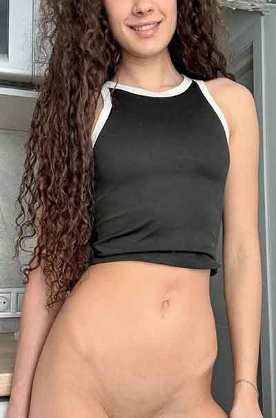 Lara, 19 Jahre, Schleswig