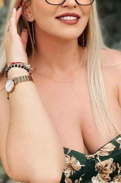Leonie, 18 Jahre, Ludwigshafen am Rhein